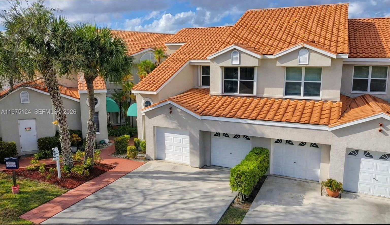 ENCINO AT GRAND PALMS 1 C - Residential