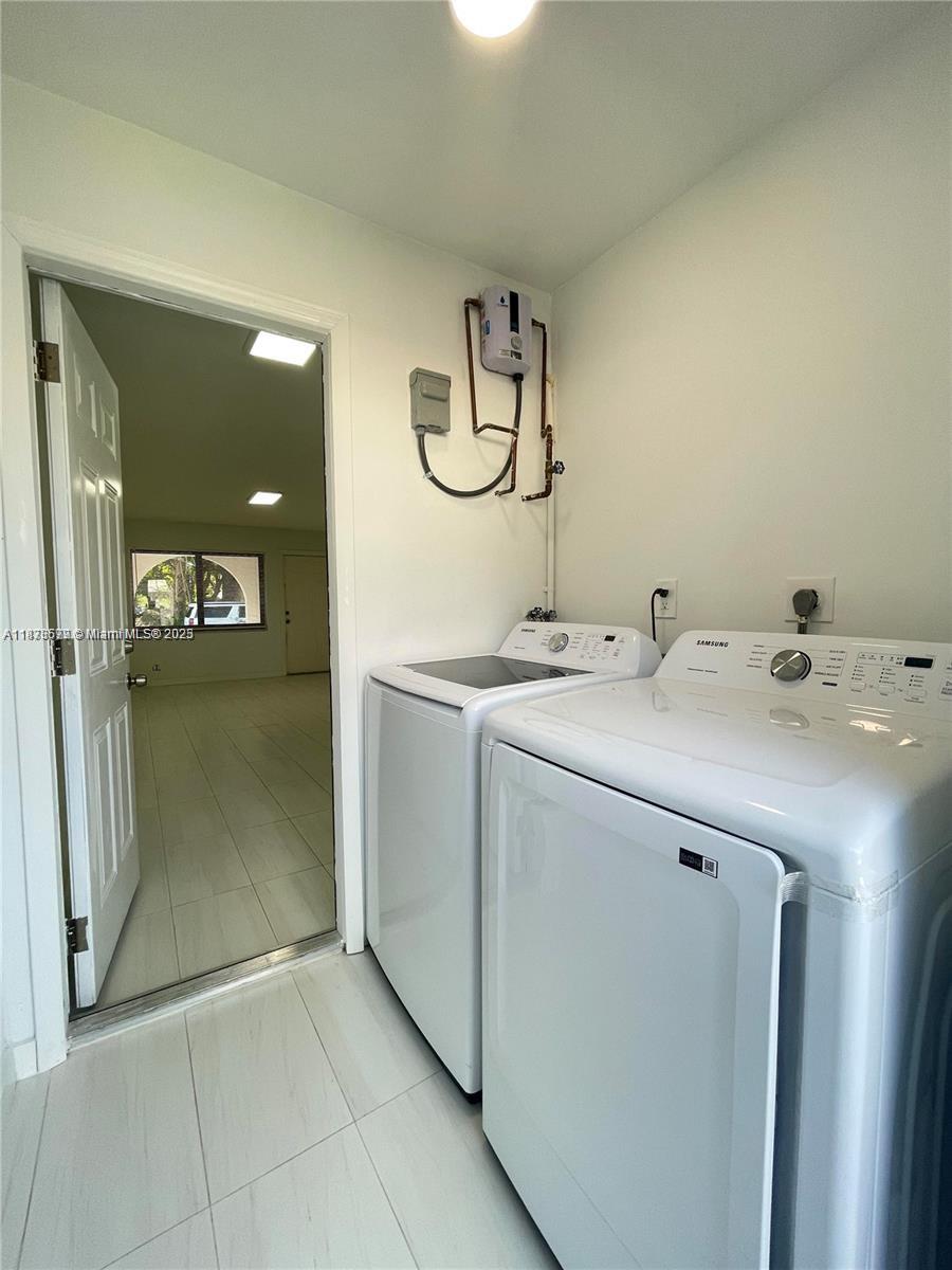 OSCEOLA PARK - Residential Lease