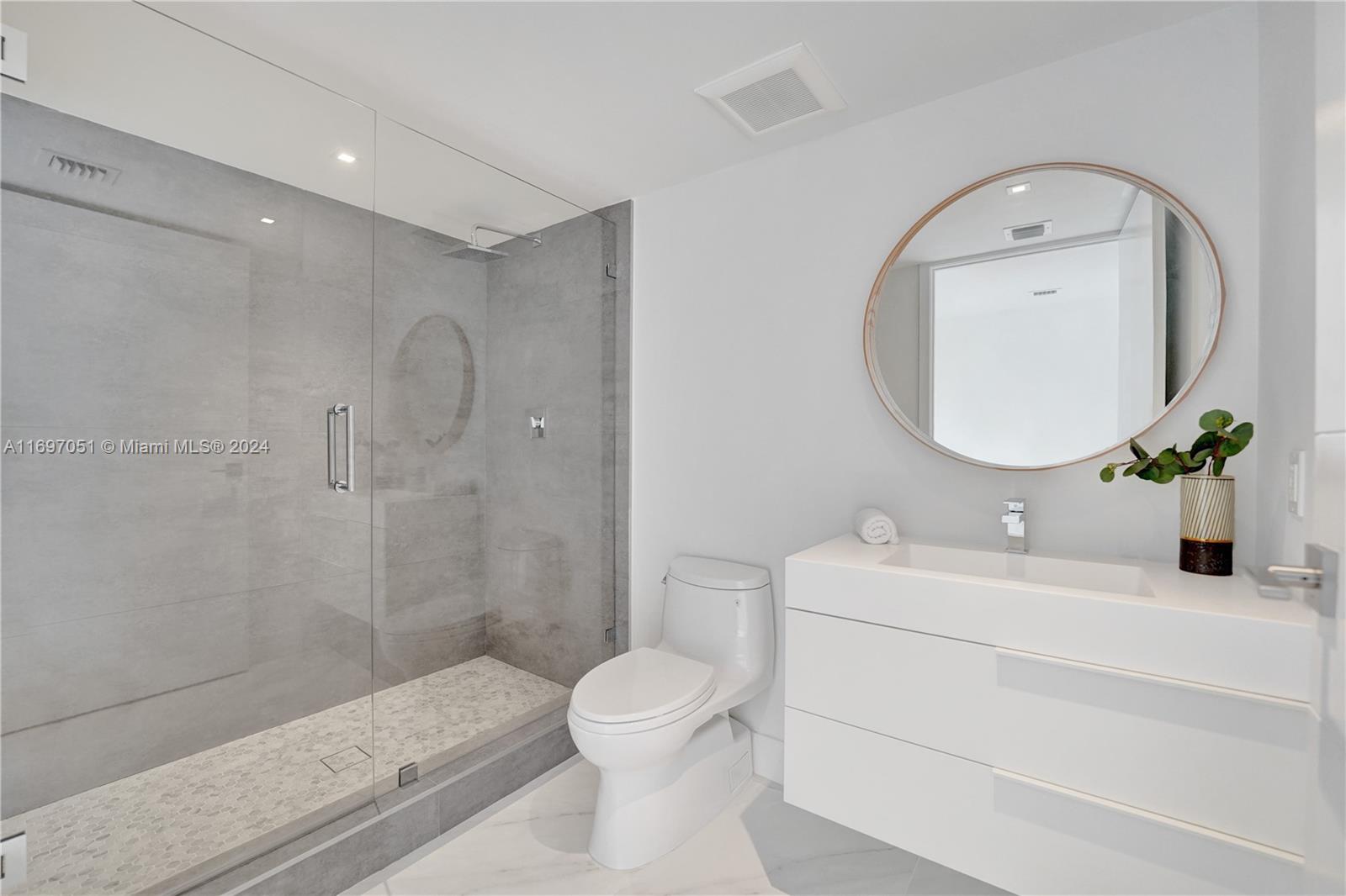 VIDA AT THE POINT - Residential