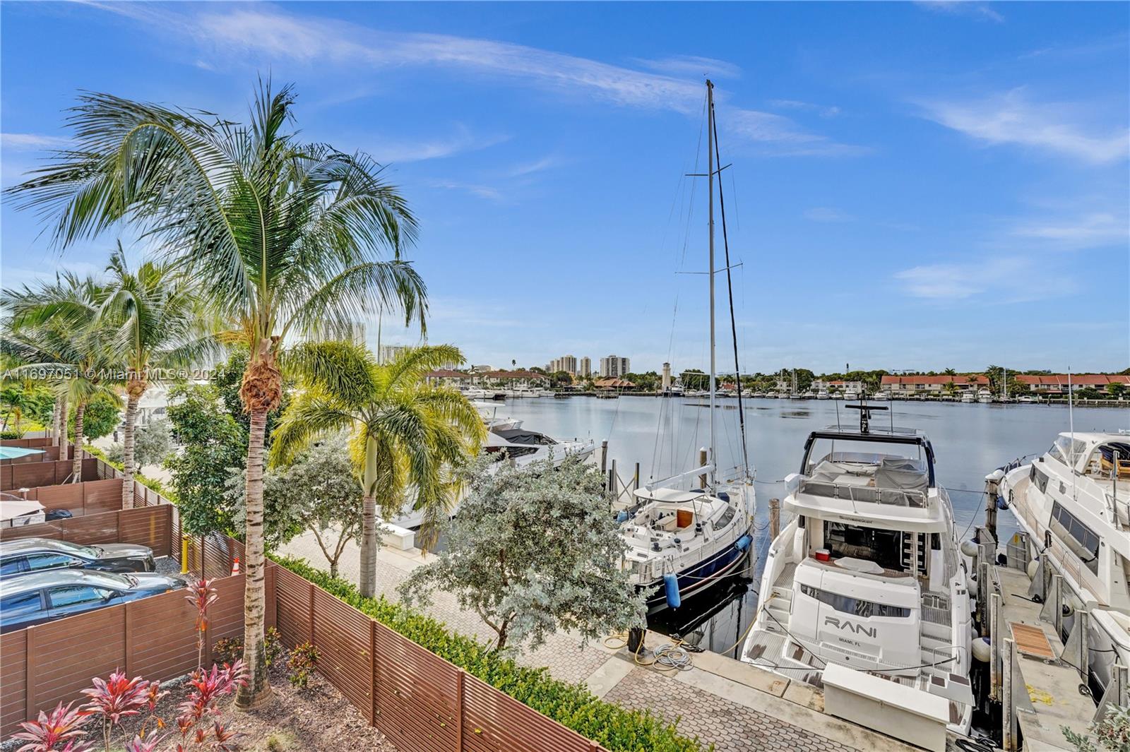 VIDA AT THE POINT - Residential