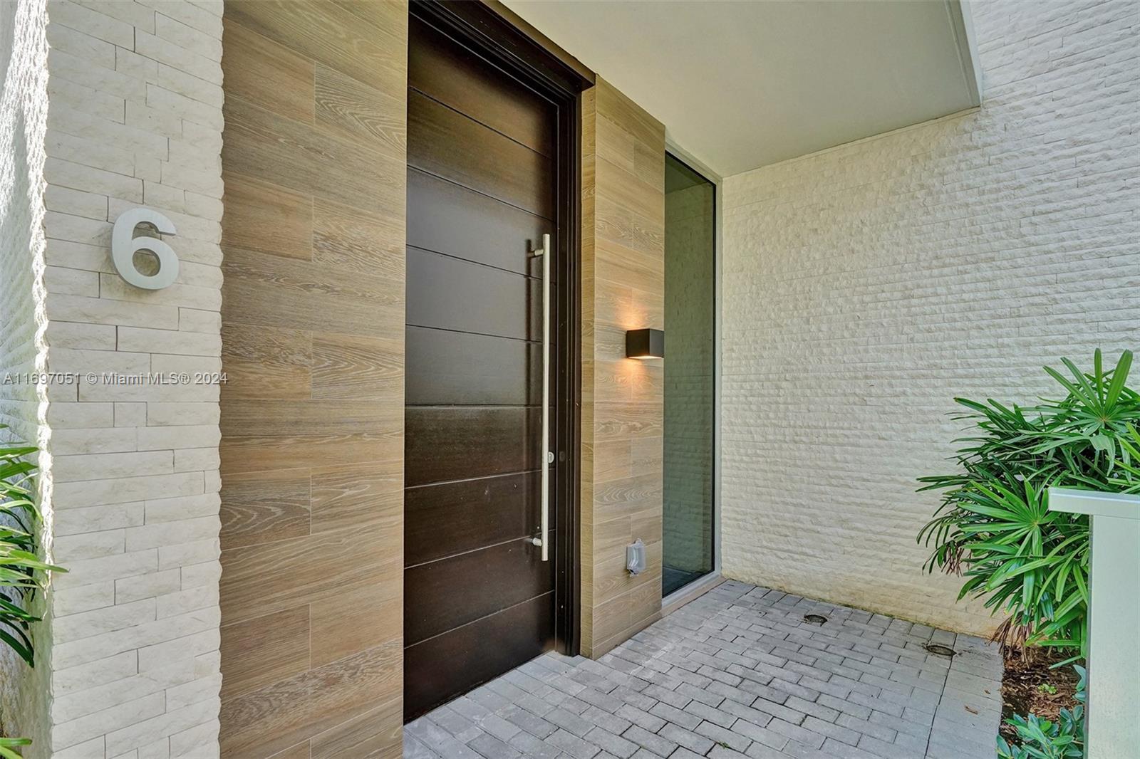 VIDA AT THE POINT - Residential