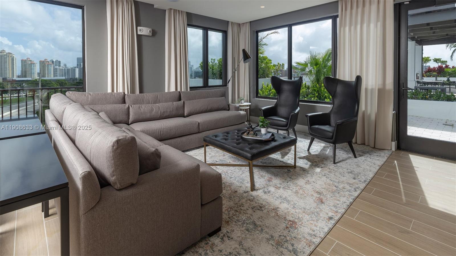 Avida Aventura - Residential Lease