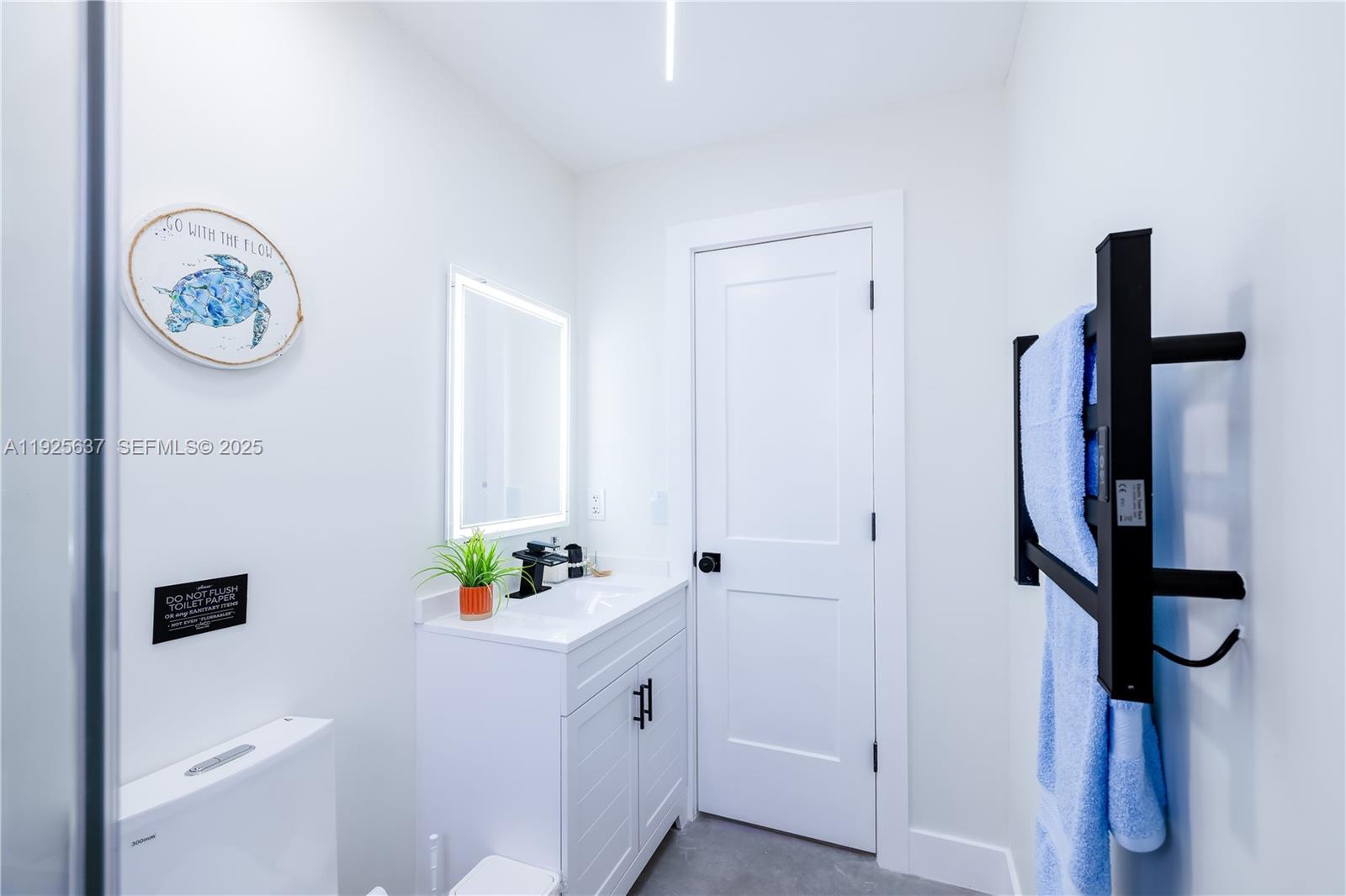 HOLLYWOOD CENTRAL BEACH - Residential Income