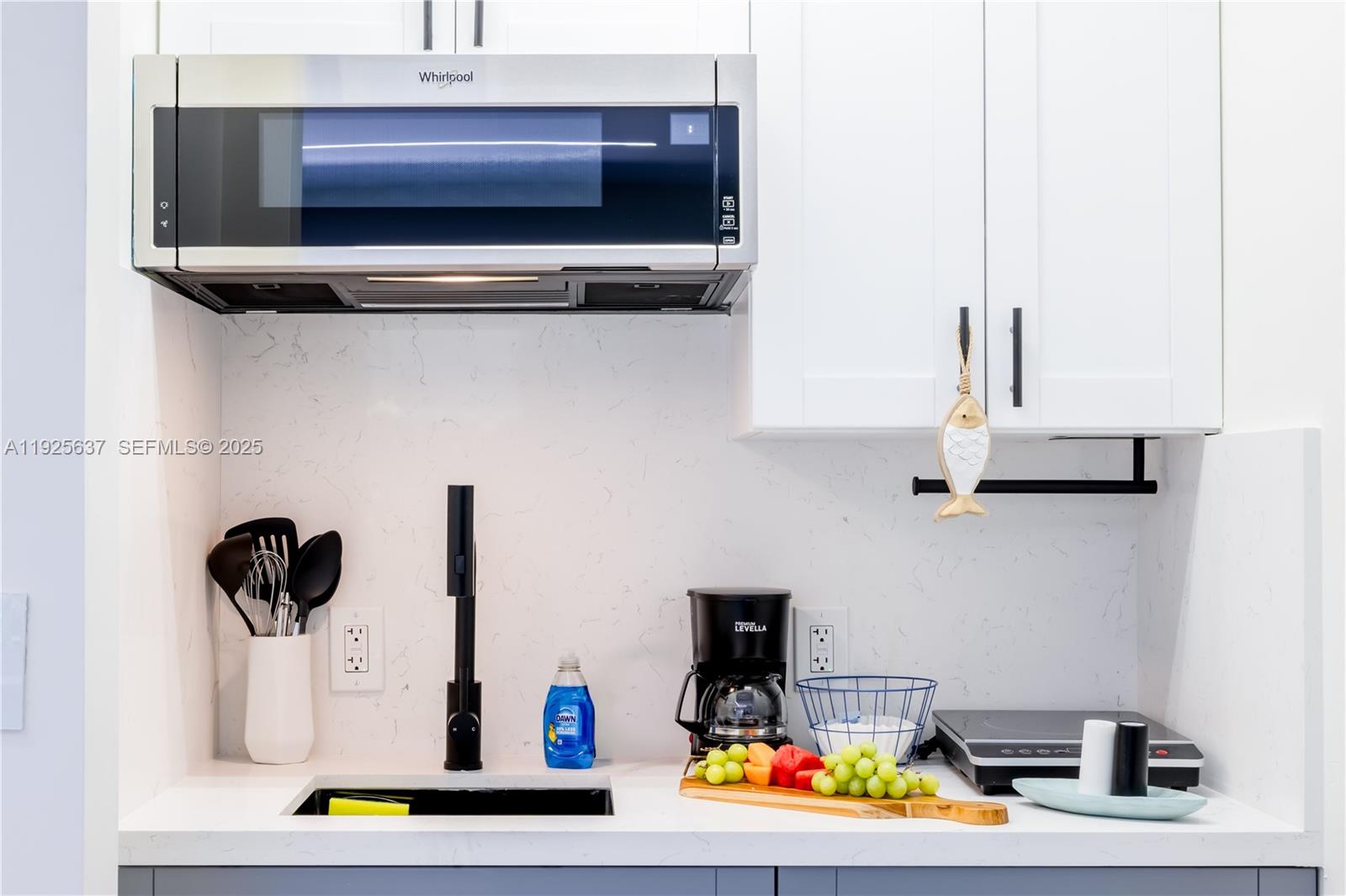 HOLLYWOOD CENTRAL BEACH - Residential Income