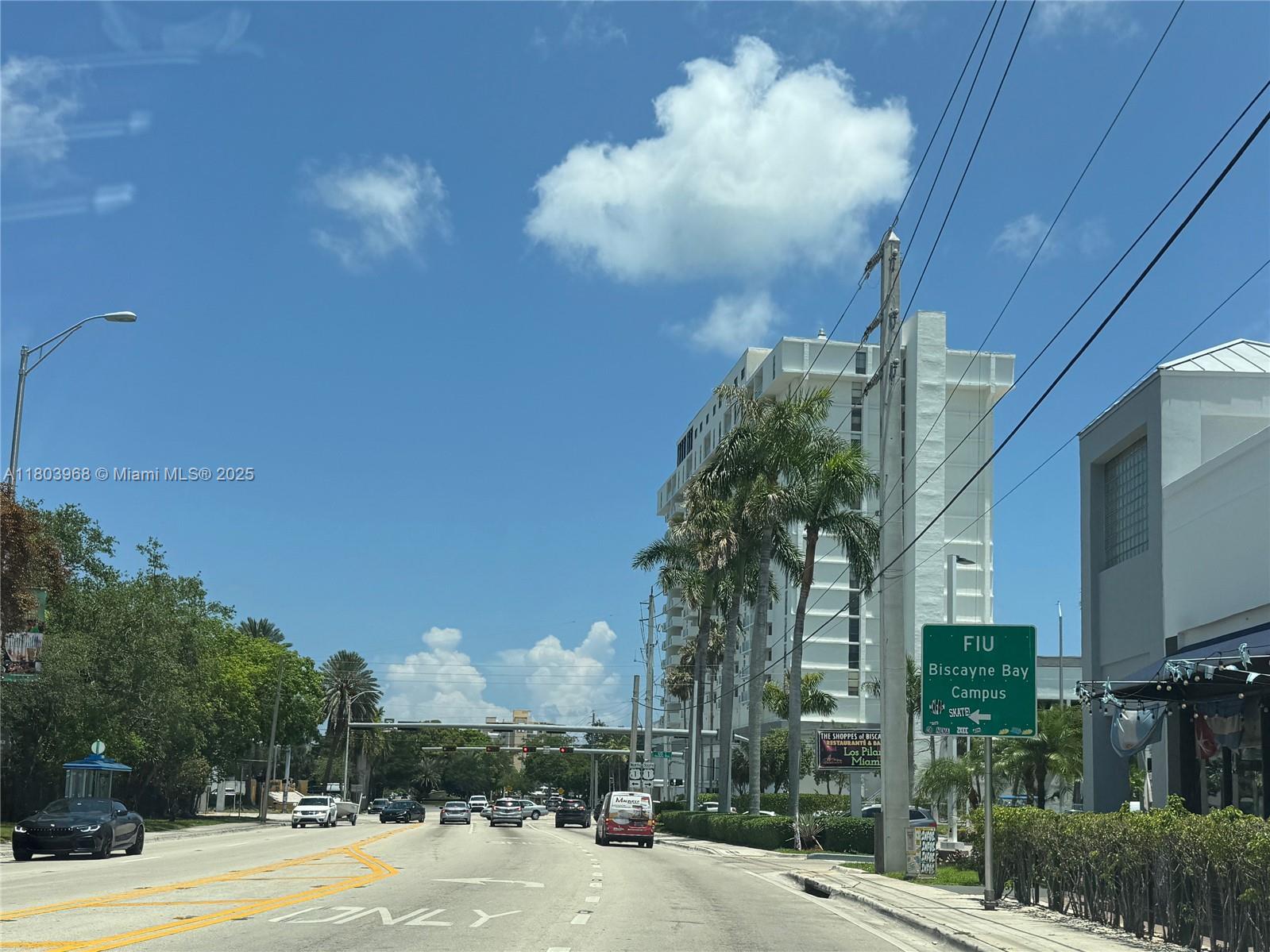 SAILBOAT CAY CONDO - Residential