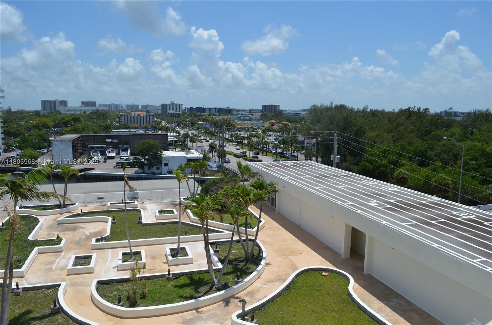 SAILBOAT CAY CONDO - Residential