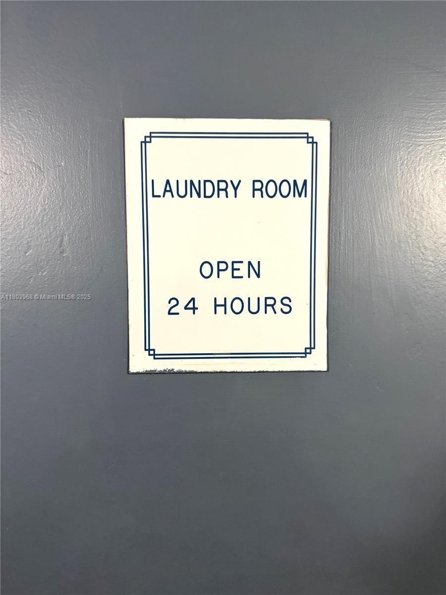 SAILBOAT CAY CONDO - Residential