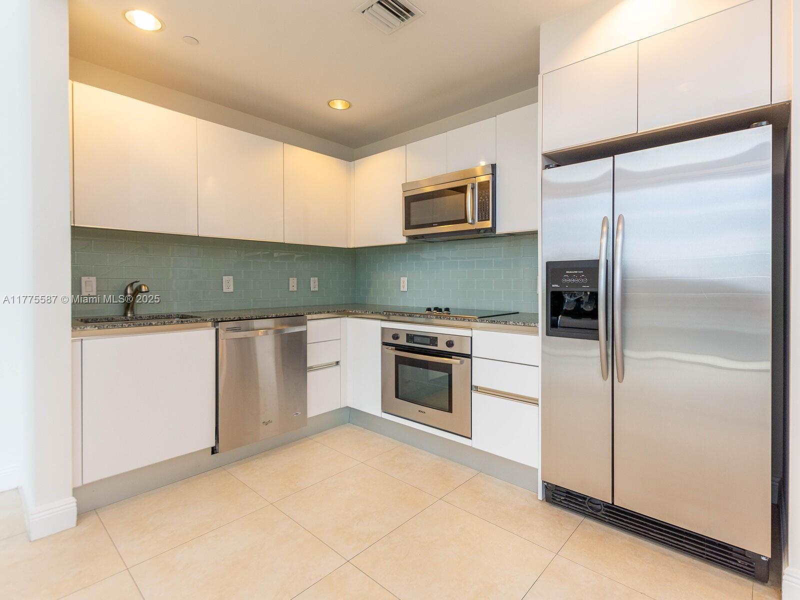 1060 BRICKELL CONDO - Residential