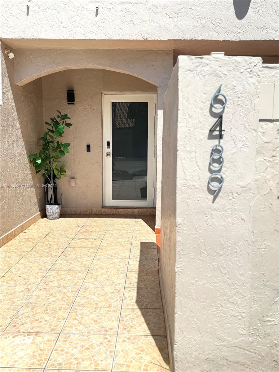 SUNSET HARBOUR SEC IV - Residential Lease