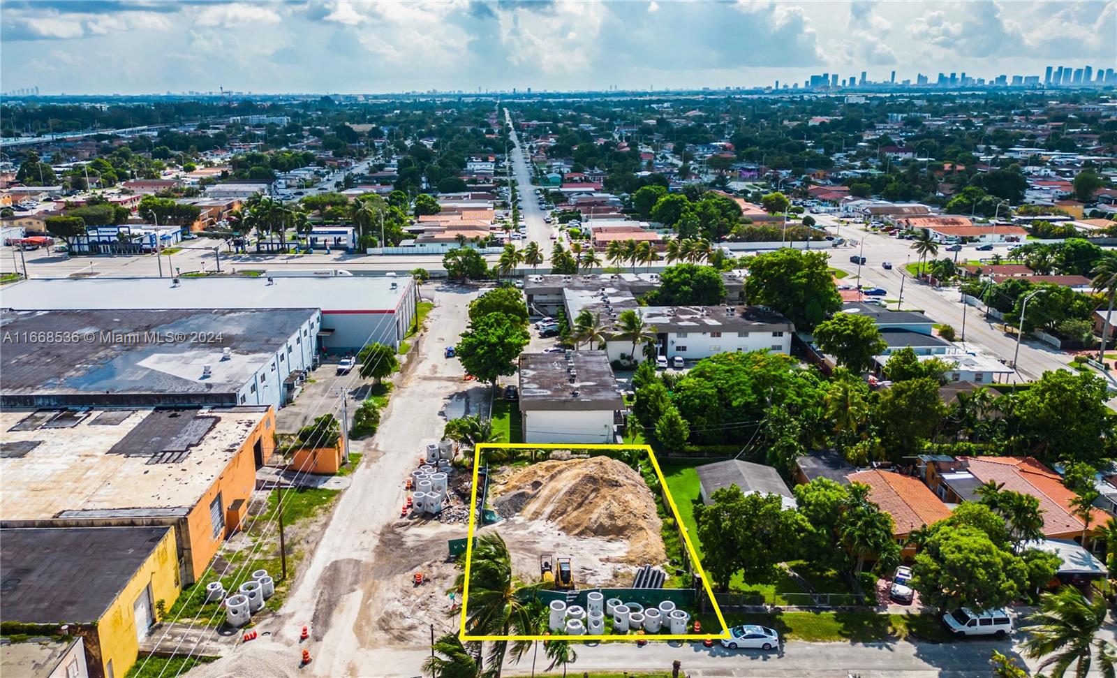 An exceptional development parcel in the emerging southside residential area of Hialeah. 444 Lofts is a truly dynamic development site and comes with complete approvals in place for a boutique 9-unit multifamily development.
The buyer will be able to assume the current approved plans and begin the permitting process immediately. This Shovel-Ready site benefits from extremely favorable RU-3 zoning, which allows for redevelopment of multifamily residences to the maximum allowed density.
Located near all major highways and transportation hubs, this parcel provides direct access to the bustling Hialeah business and industrial districts as well as the extensive growth of other highly sought after residential districts.