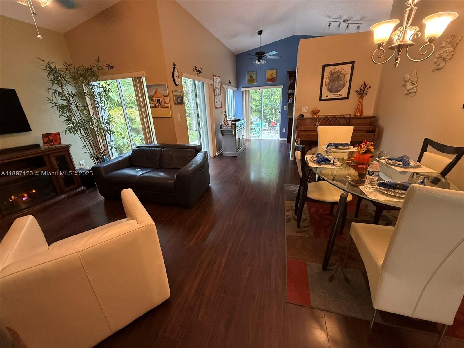 GATELAND RESIDENTIAL PLAT - Residential