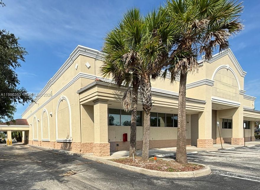 13,813 SF of free standing retail space, formerly CVS with Drive-Thru. 80 Parking Spaces. 1.92 Acre corner lot on an intersection with traffic signal. High Visibility on US Hwy 27 (27,000 VPD), Zoned Cl-C.