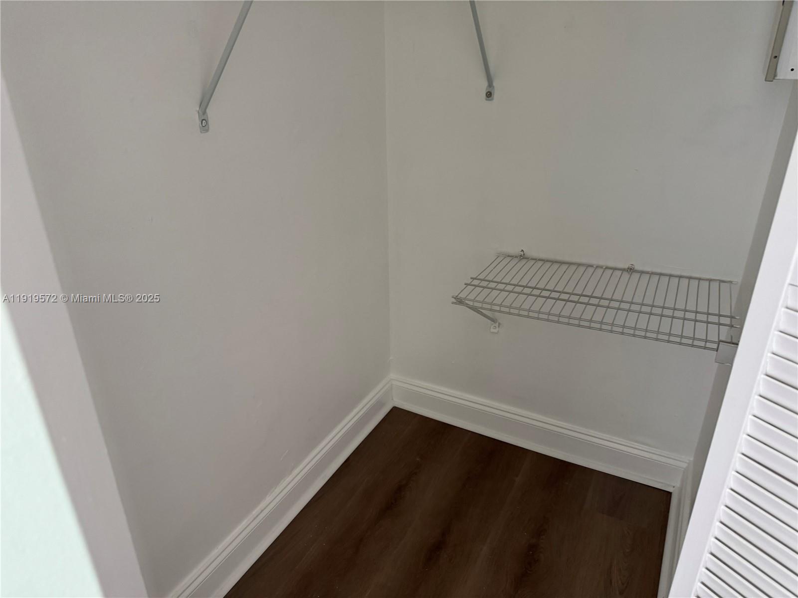 CORAL POINTE TOWNHOMES CON - Residential Lease