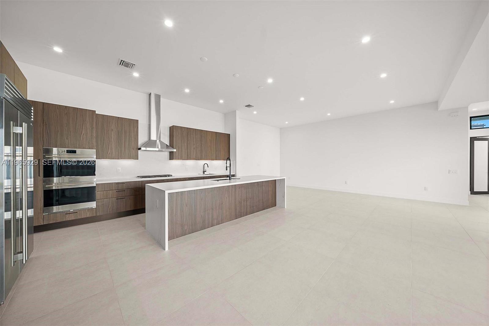 PRESERVE AT EMERALD HILLS - Residential