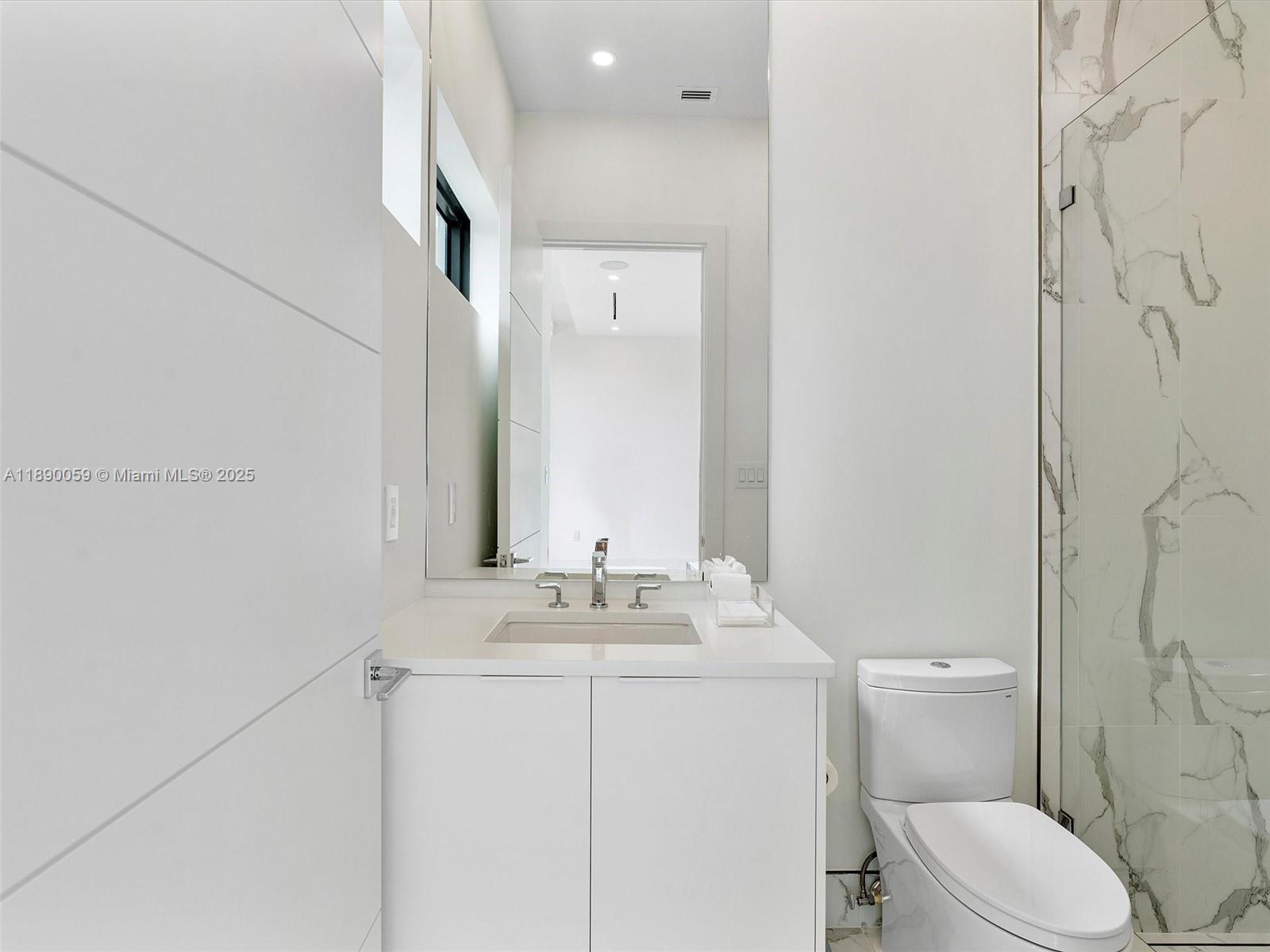 EASTERN SHORES - Residential