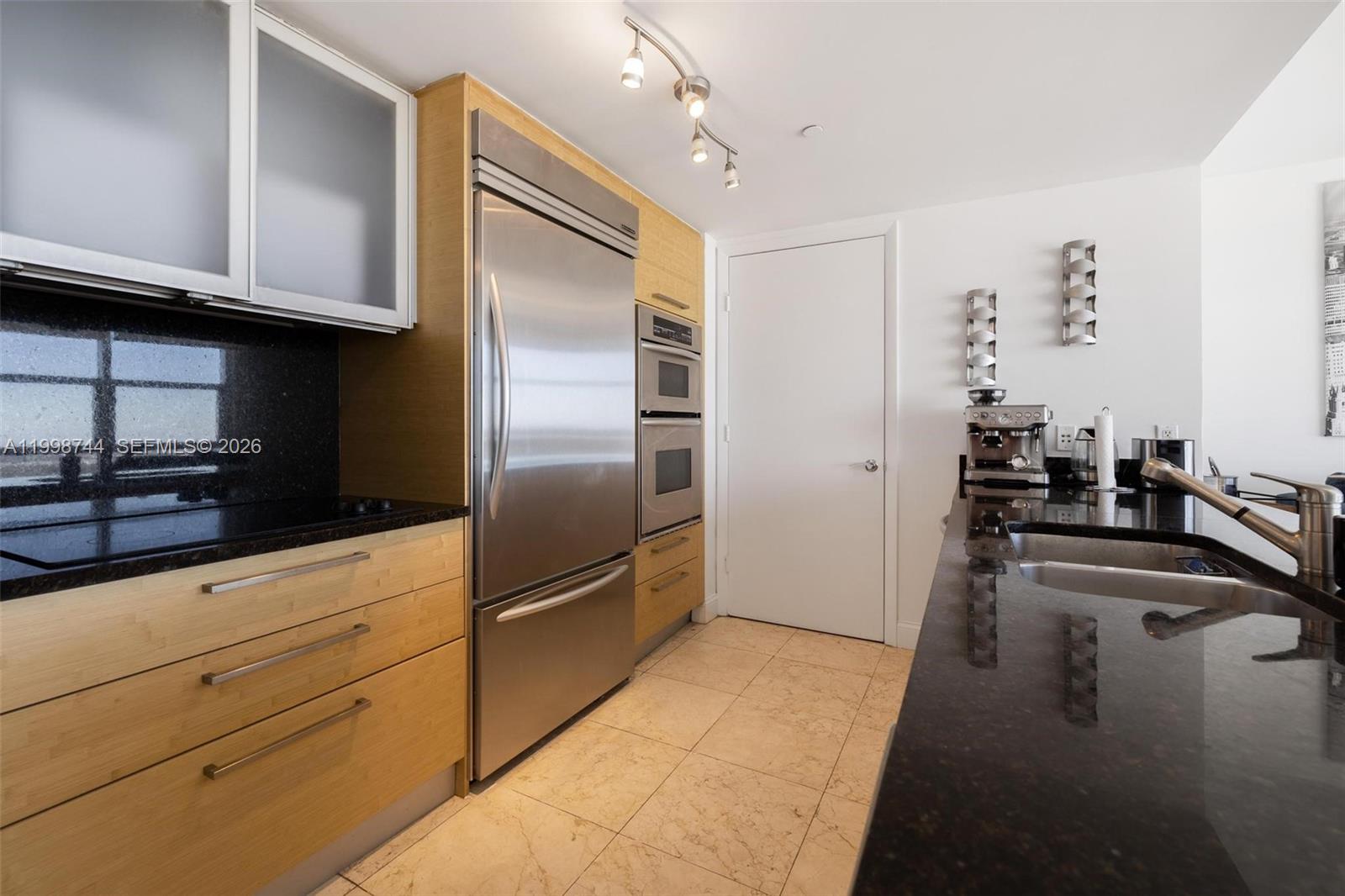 BEACH CLUB TWO - Residential Lease