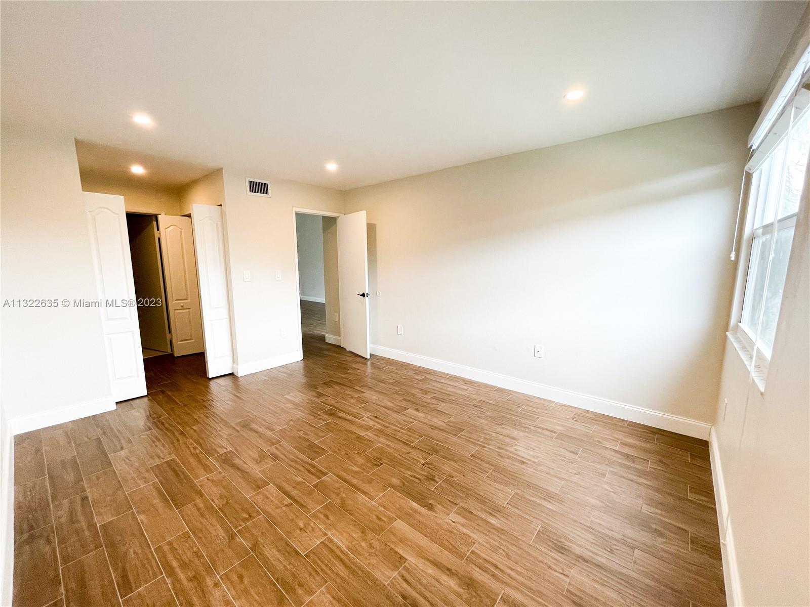 THE GREENS AT DORAL CONDO - Residential Lease