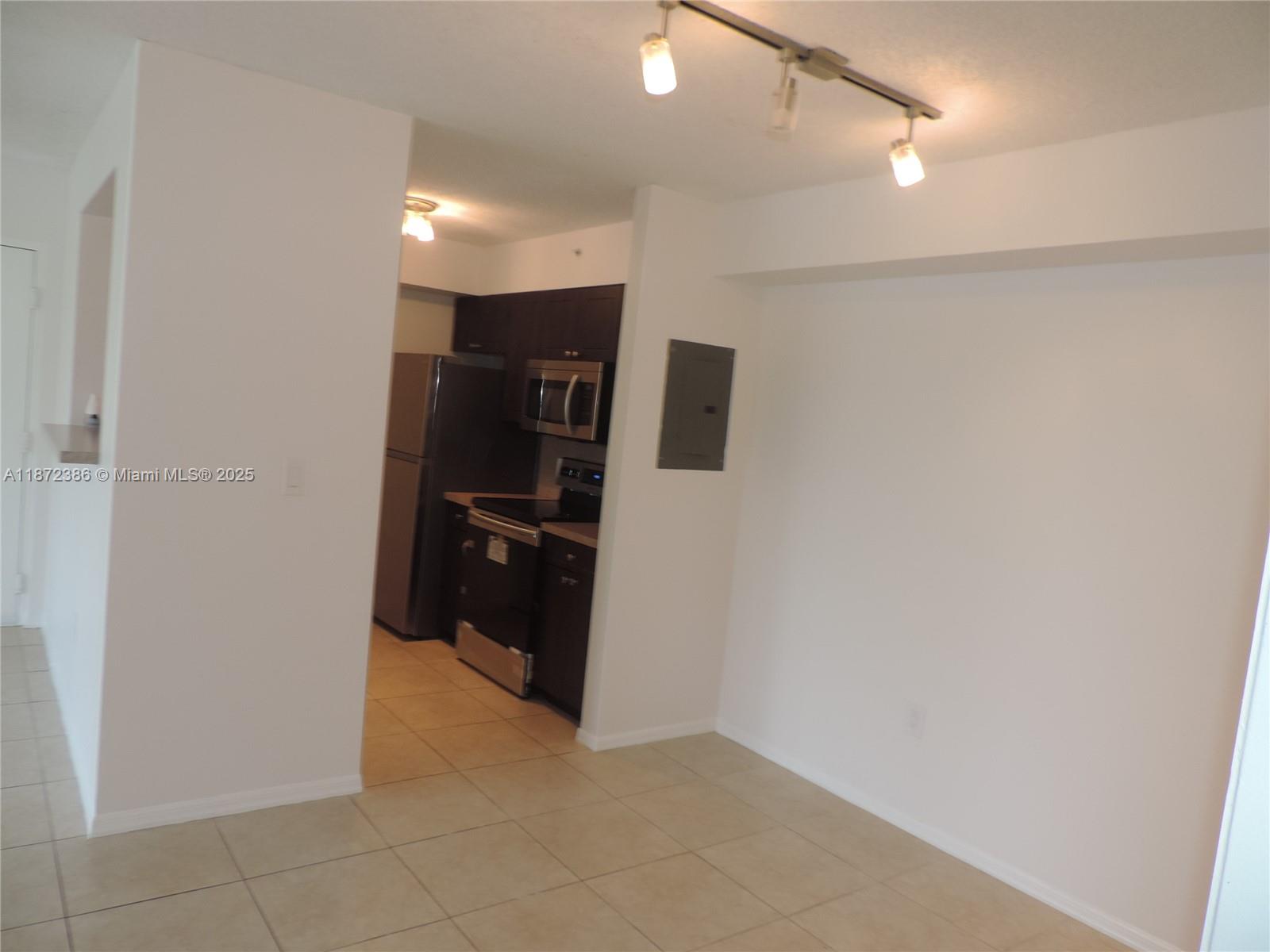 ST ANDREWS CONDO - Residential Lease