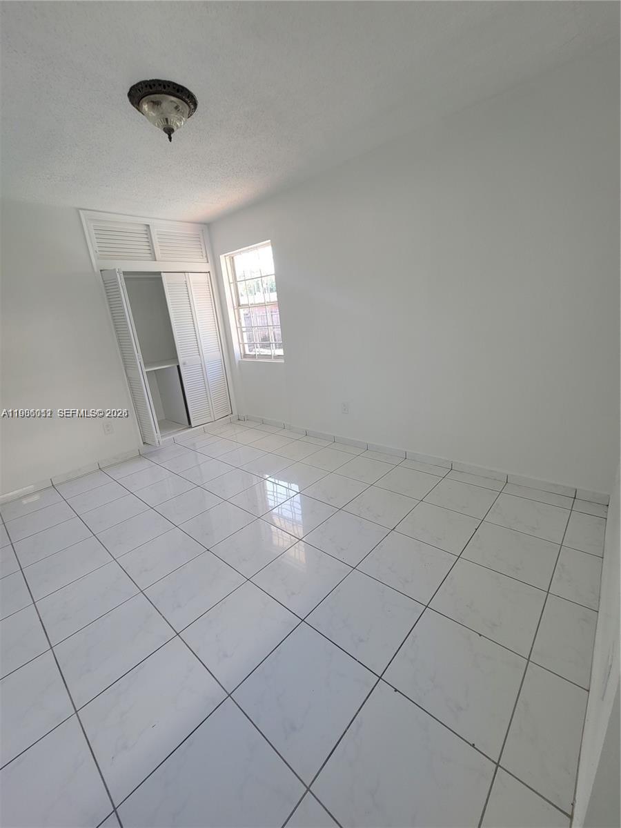 SOUTHERN ESTS 4TH ADDN - Residential