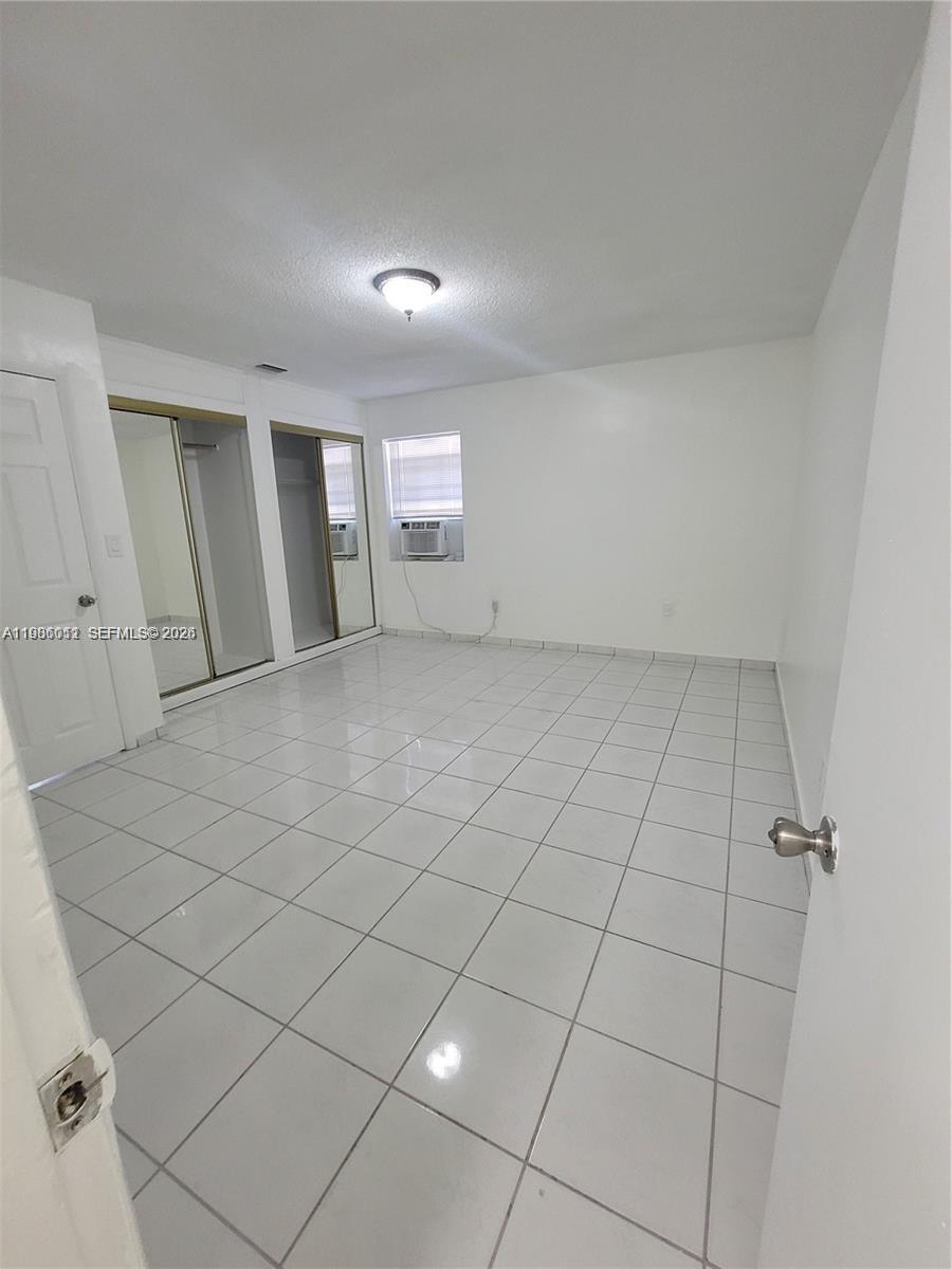 SOUTHERN ESTS 4TH ADDN - Residential