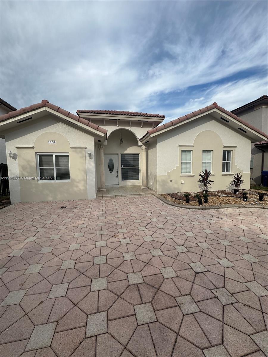 EFM ESTATES SEC 3 - Residential Lease