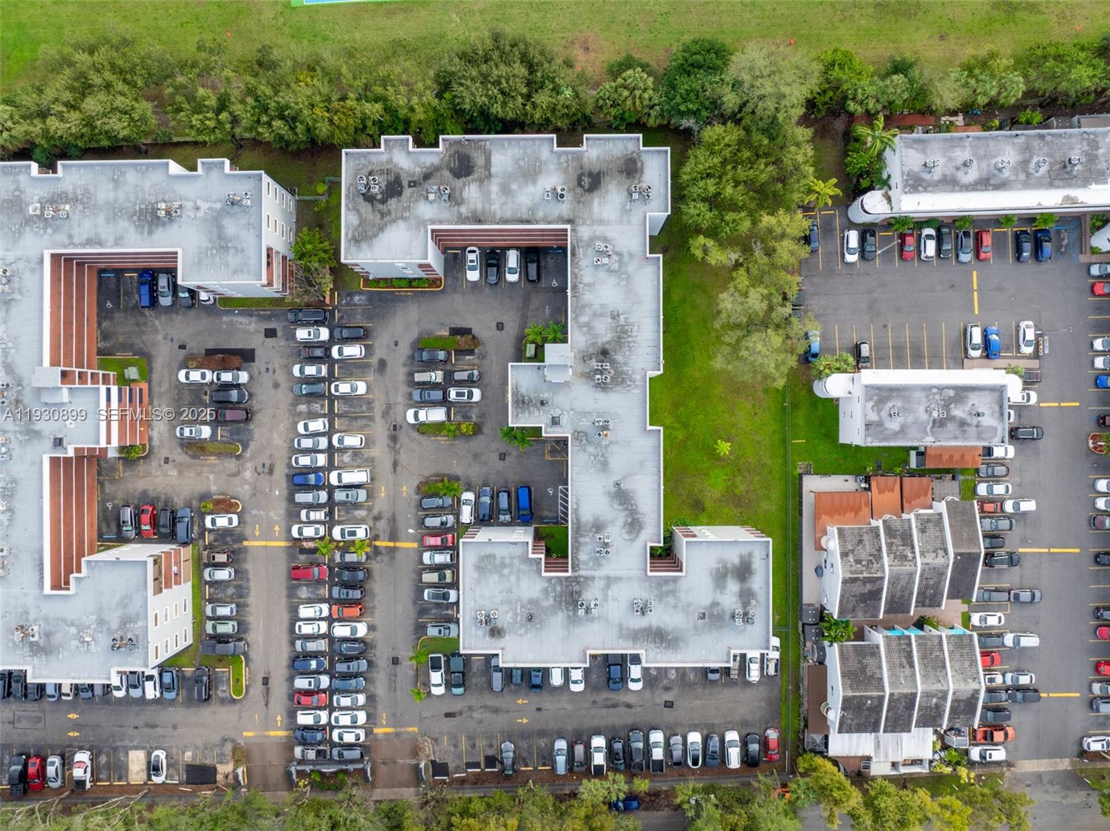 EL PUEBLO DE VERA CONDO - Residential