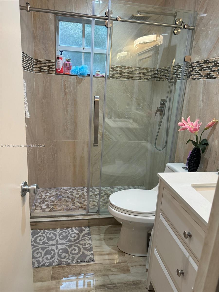 WINDMILL LAKES II CONDO - Residential