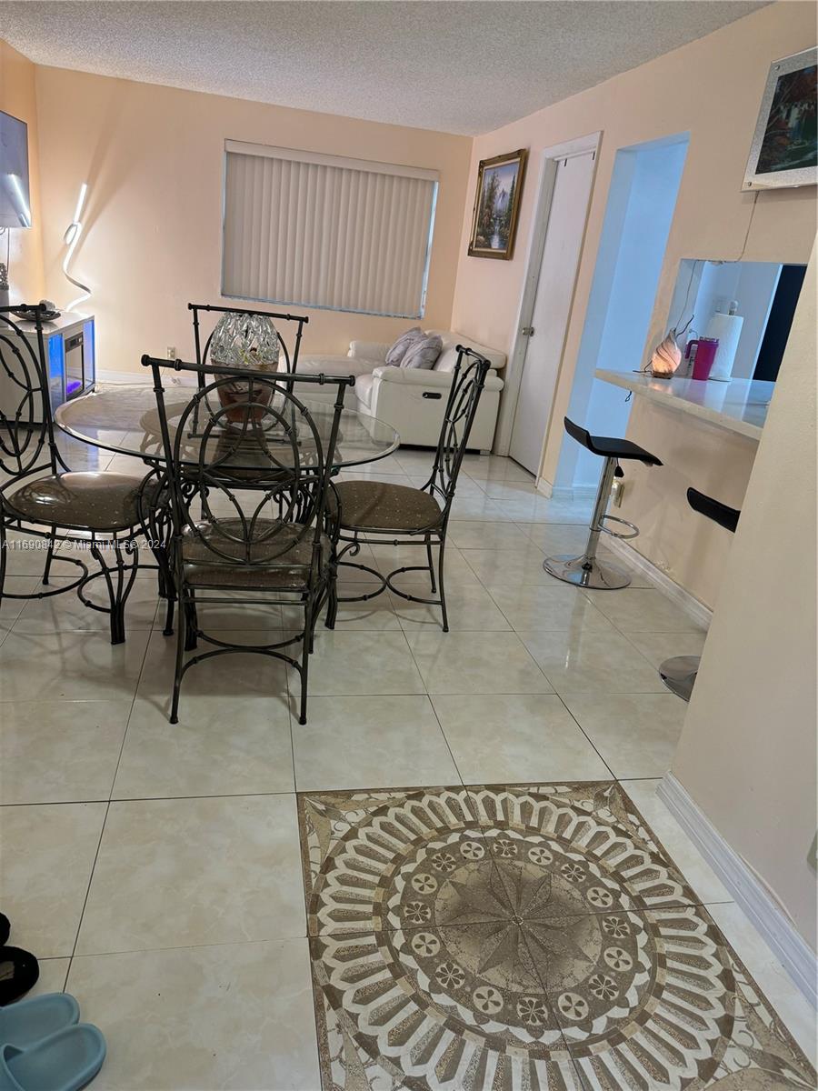 WINDMILL LAKES II CONDO - Residential