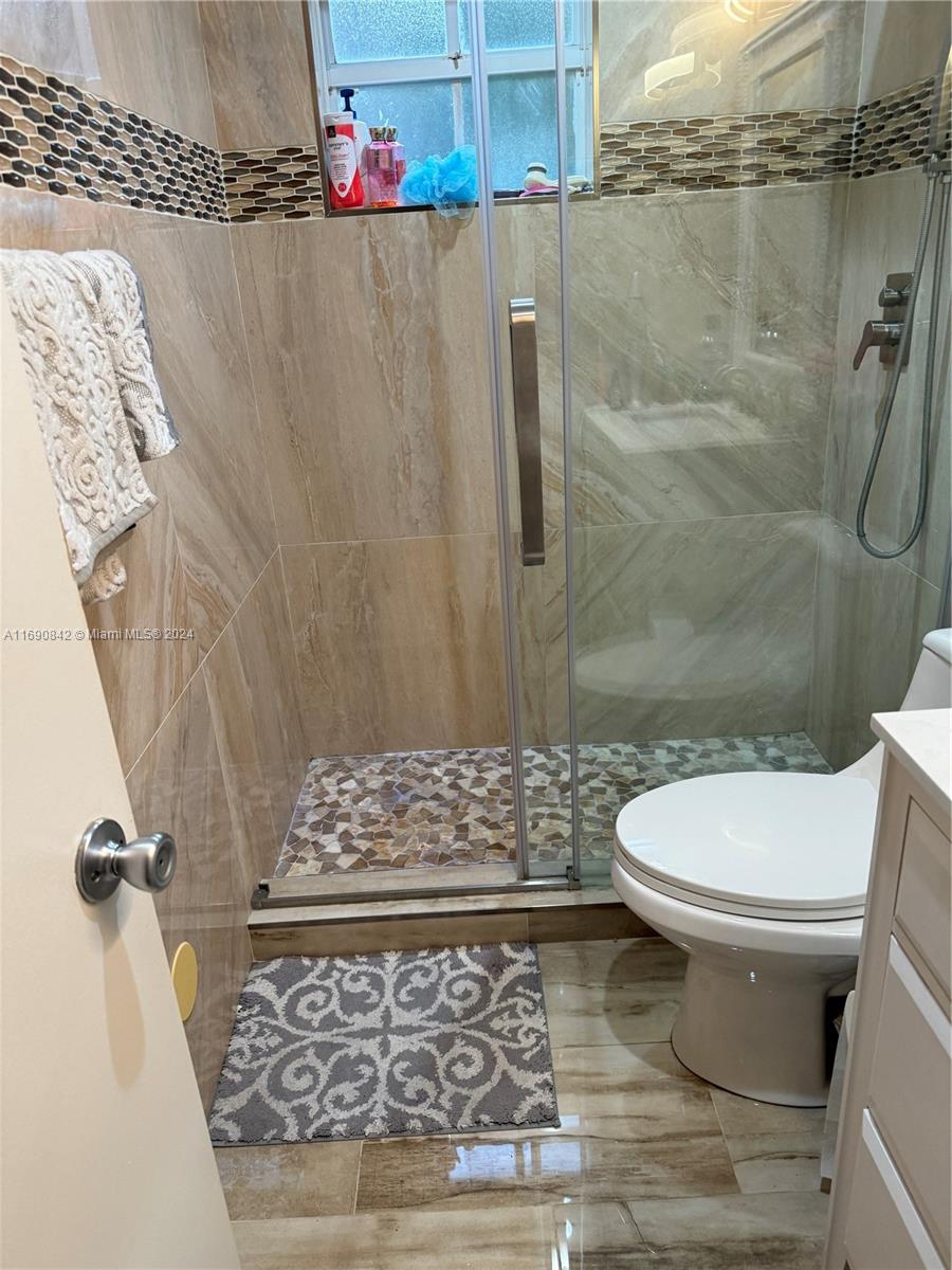 WINDMILL LAKES II CONDO - Residential