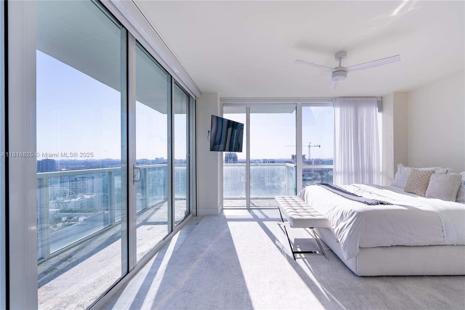 ONYX ON THE BAY CONDO - Residential Lease