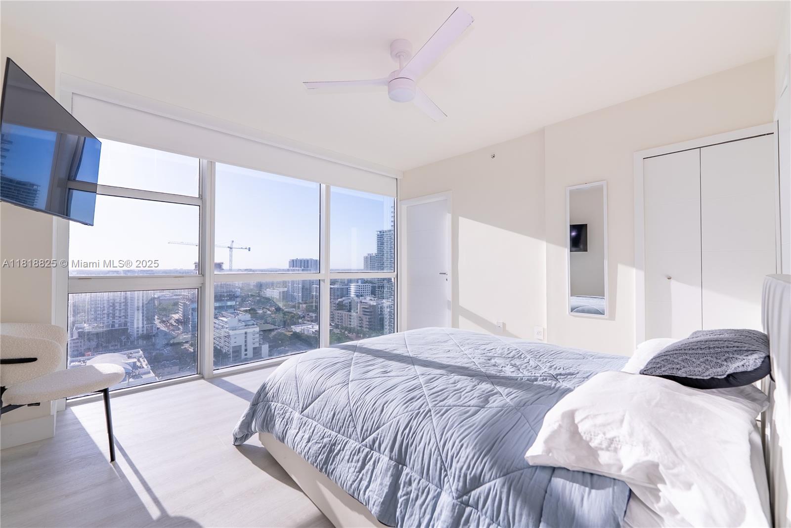 ONYX ON THE BAY CONDO - Residential Lease