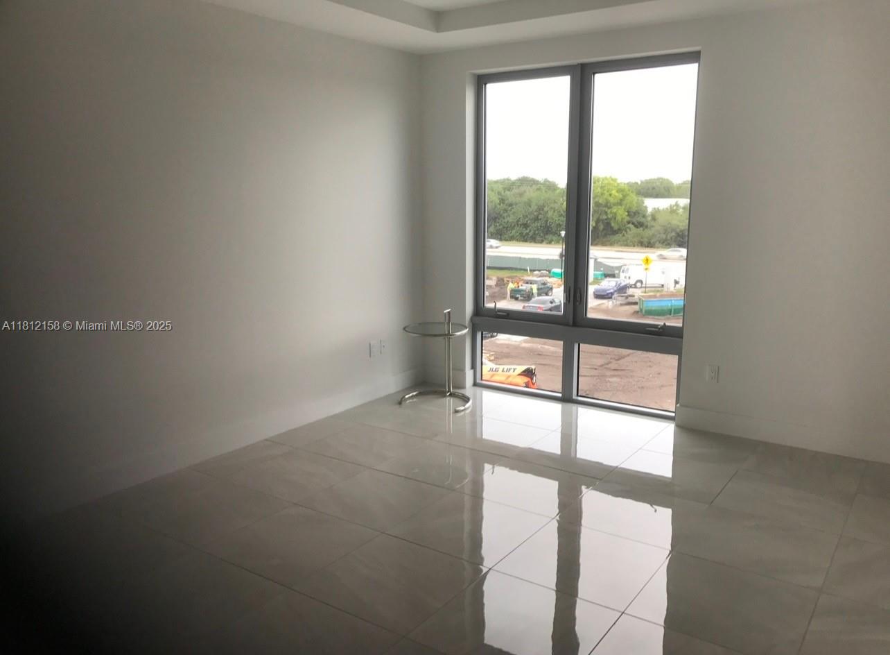 SPANISH RIVER TOWNHOMES - Residential