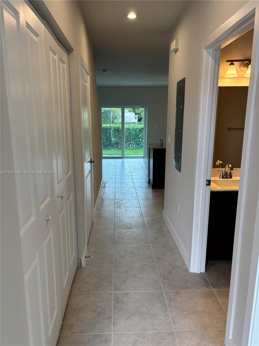 COSTA BLANCA VILLAS - Residential Lease