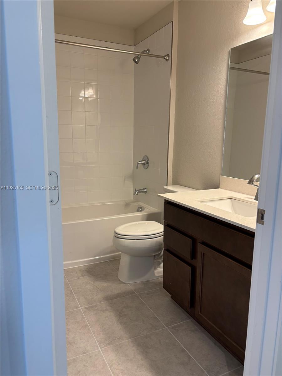 COSTA BLANCA VILLAS - Residential Lease