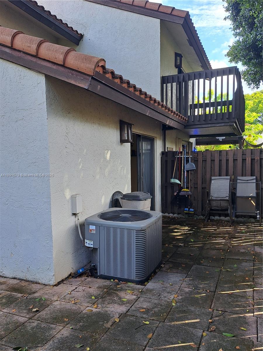 CROSSINGS VILLAGE HOMES C - Residential