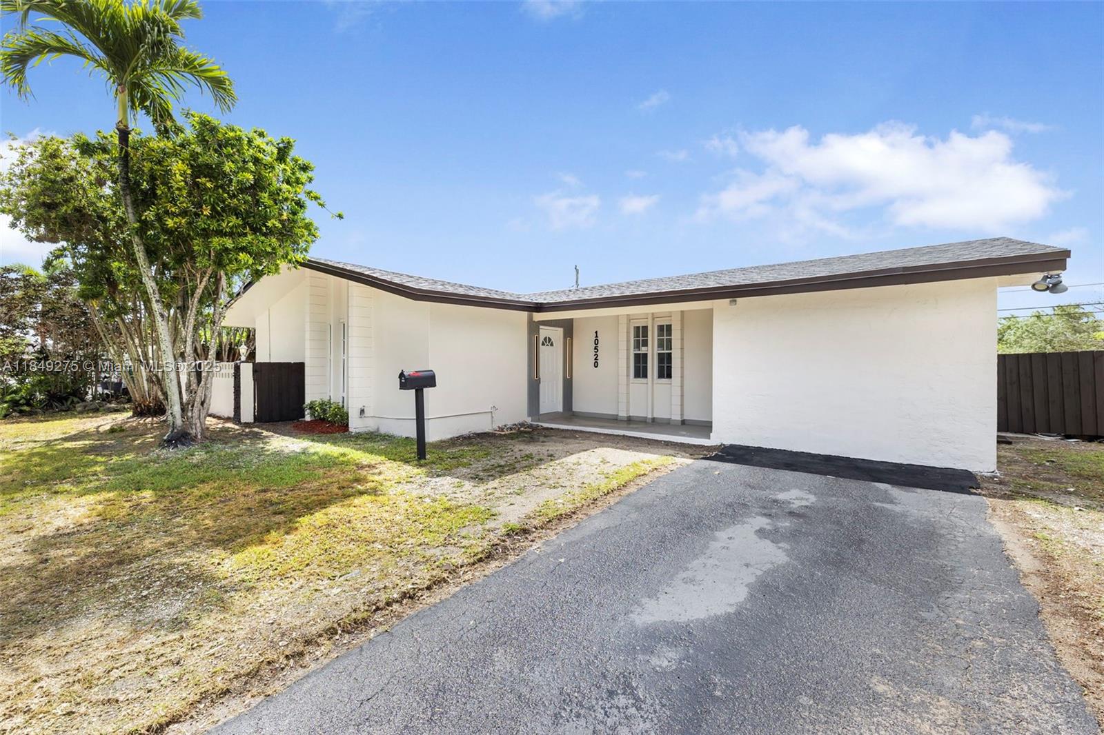 Ready for first-time use! This is a unique rent-to-own opportunity: tenants can purchase the home as soon as they’re ready. Everything is brand new, offering the comfort and peace of mind of a move-in-ready property with ownership flexibility. Perfect for clients who want to settle now and buy later. Easy to show!