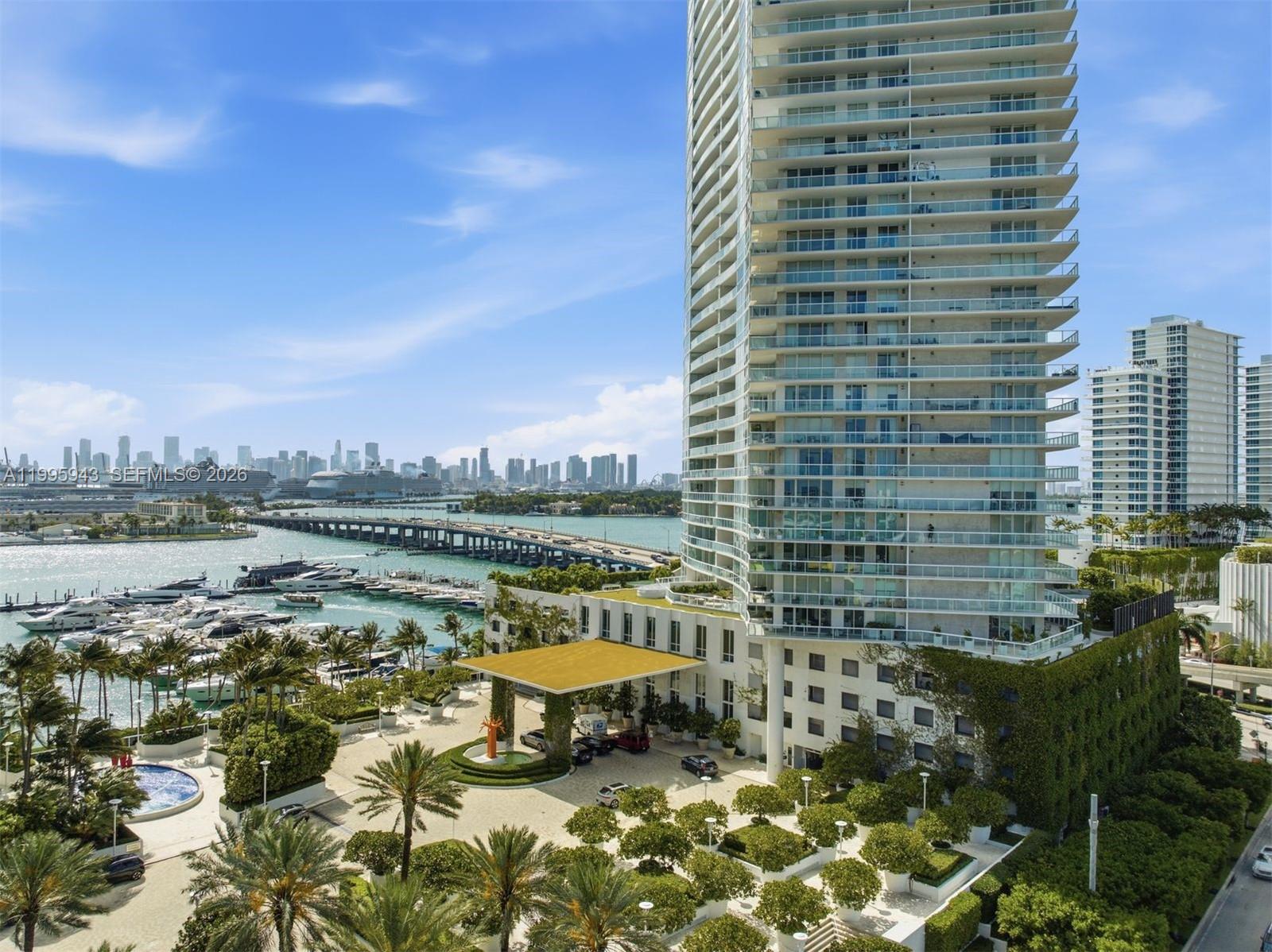 ICON CONDO - Residential