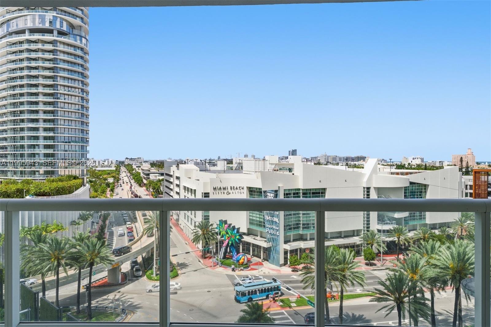 ICON CONDO - Residential