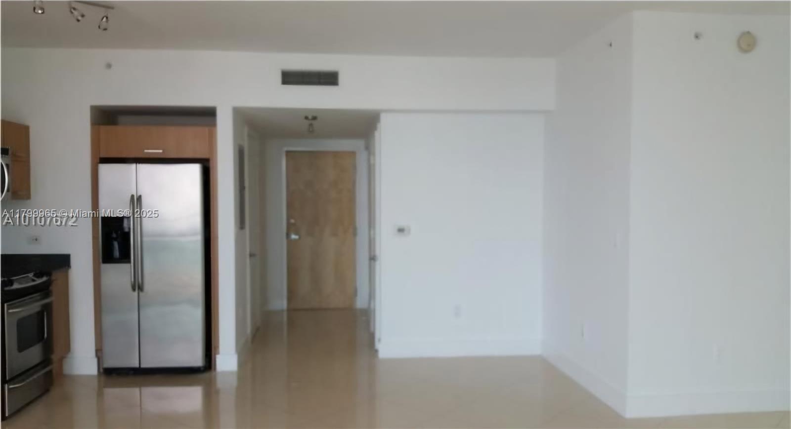 WIND CONDO - Residential