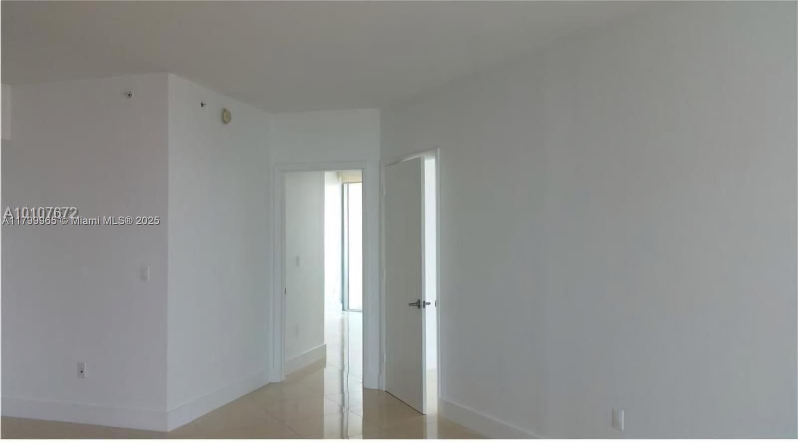 WIND CONDO - Residential