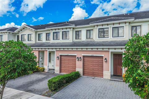 12785 SW 131st Ter Miami FL 33186