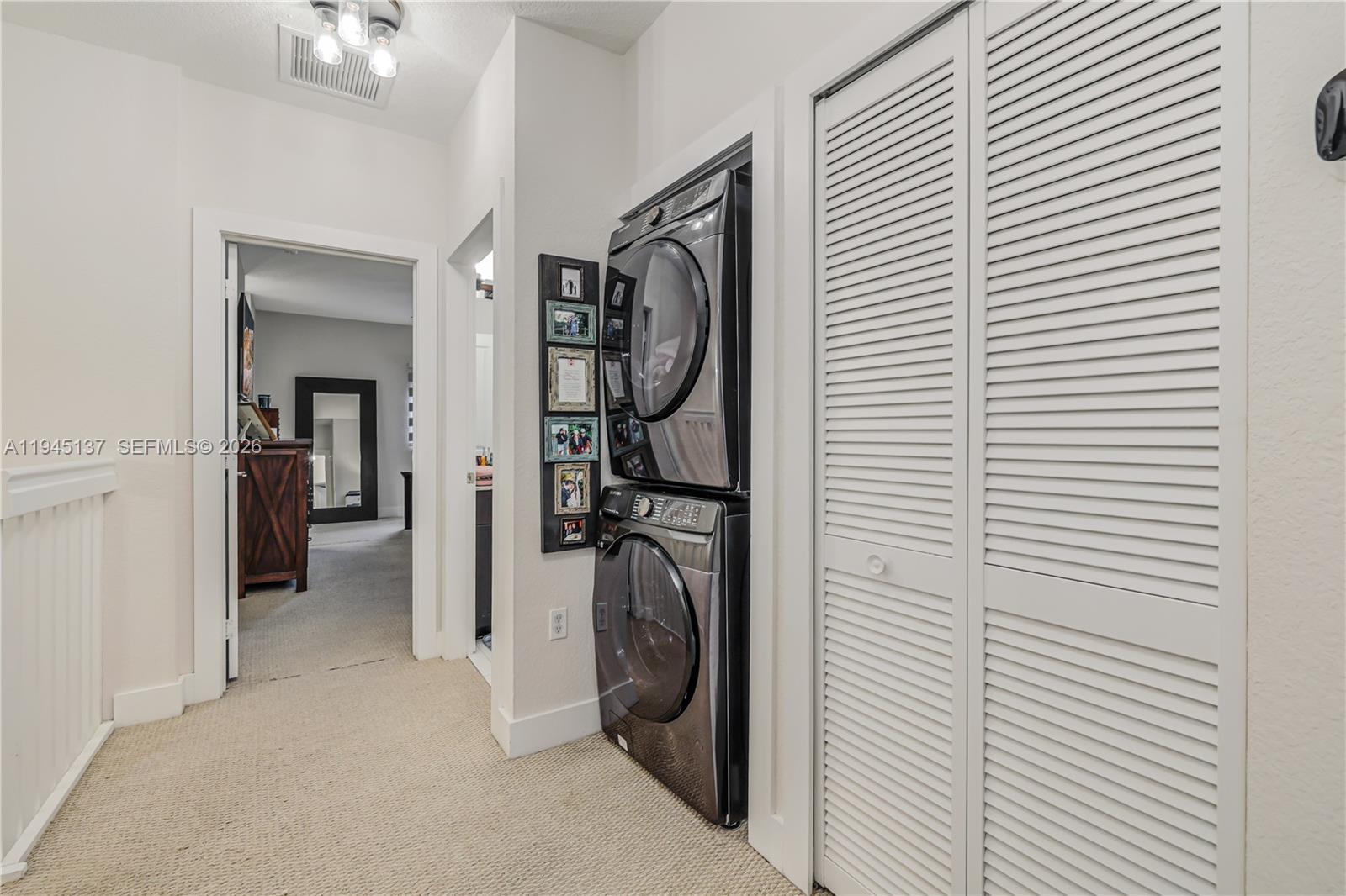 HIDDEN LAKE TOWNHOMES - Residential