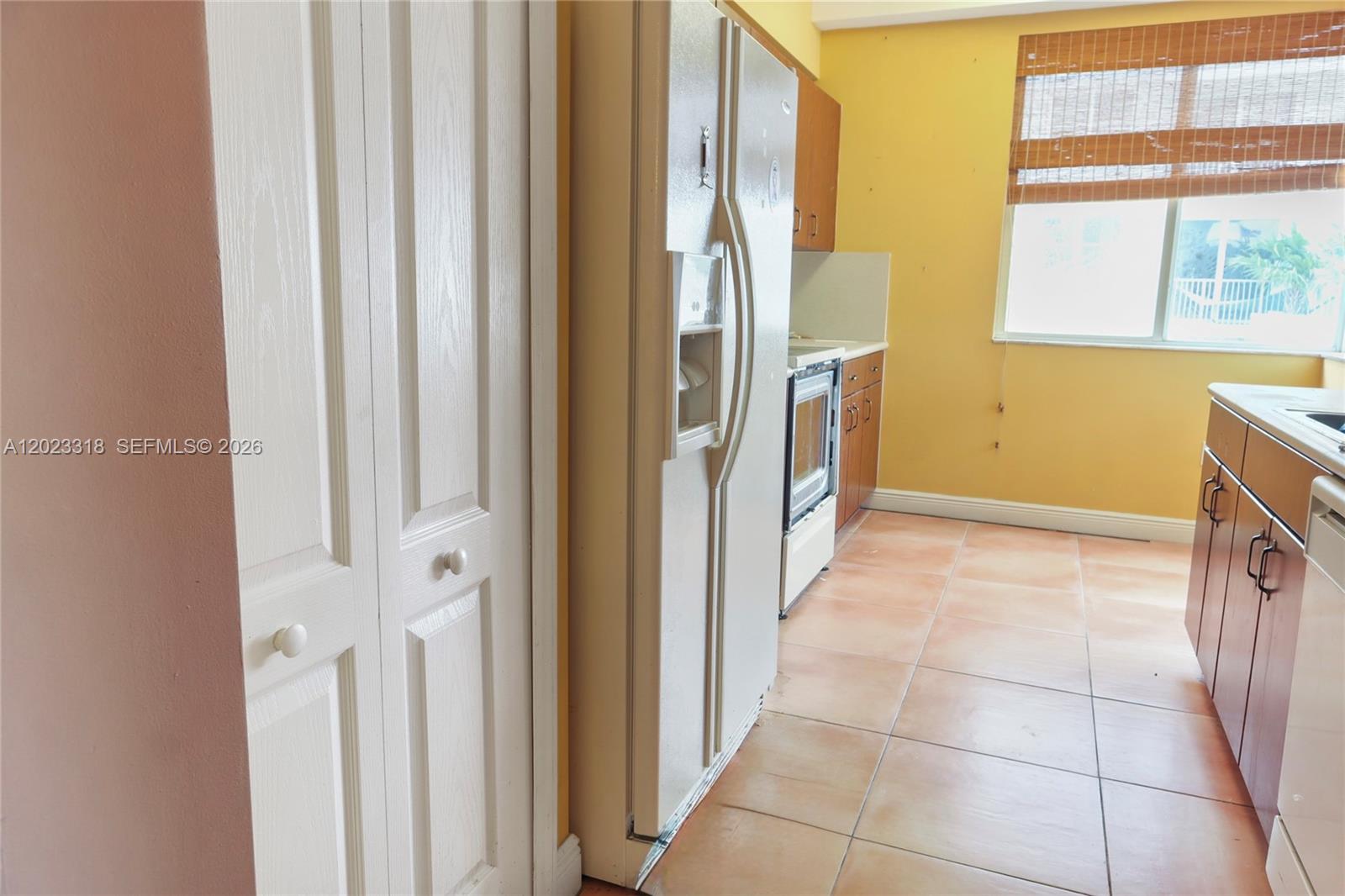 GROVE VIEW CONDO - Residential