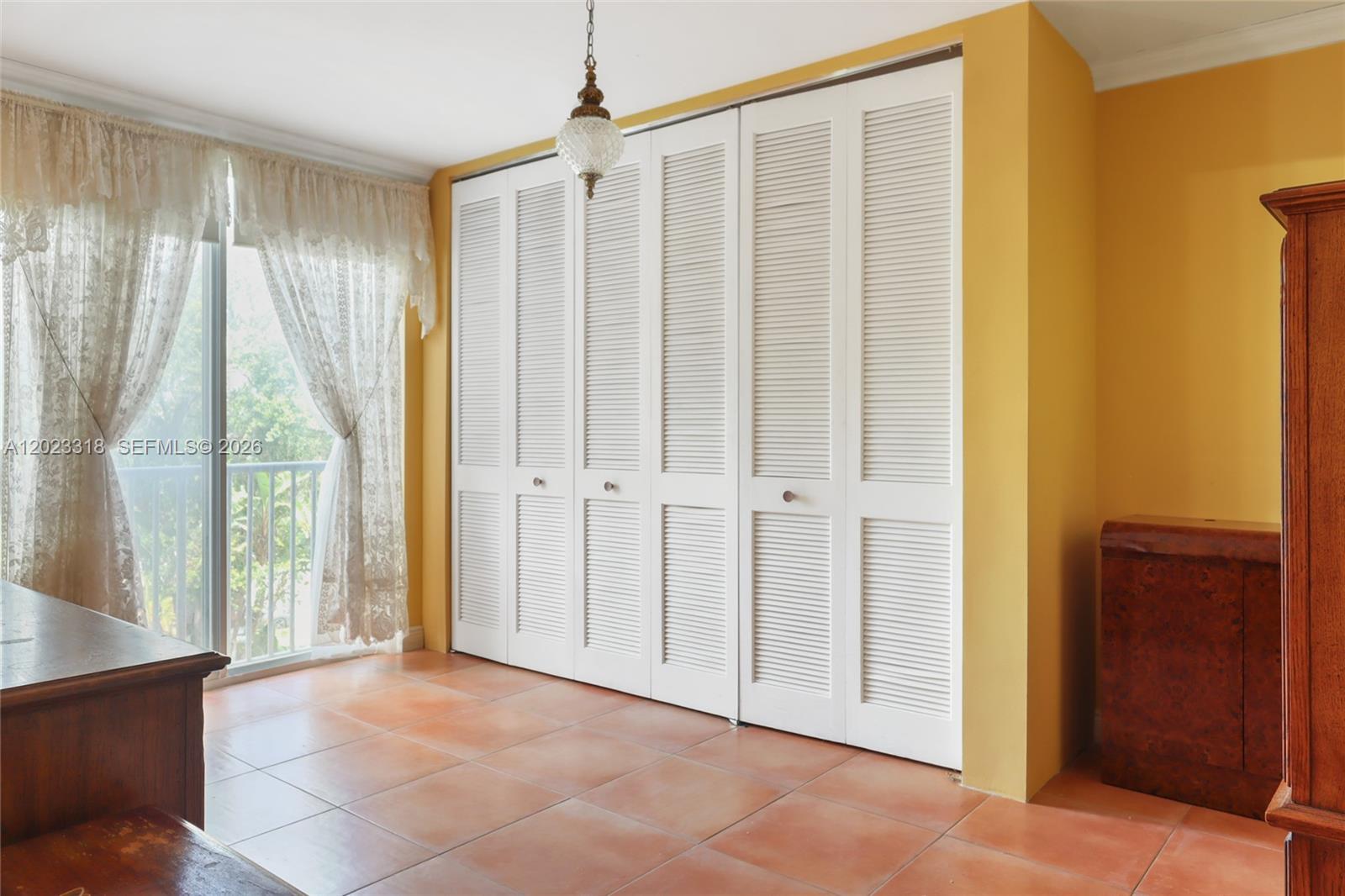 GROVE VIEW CONDO - Residential