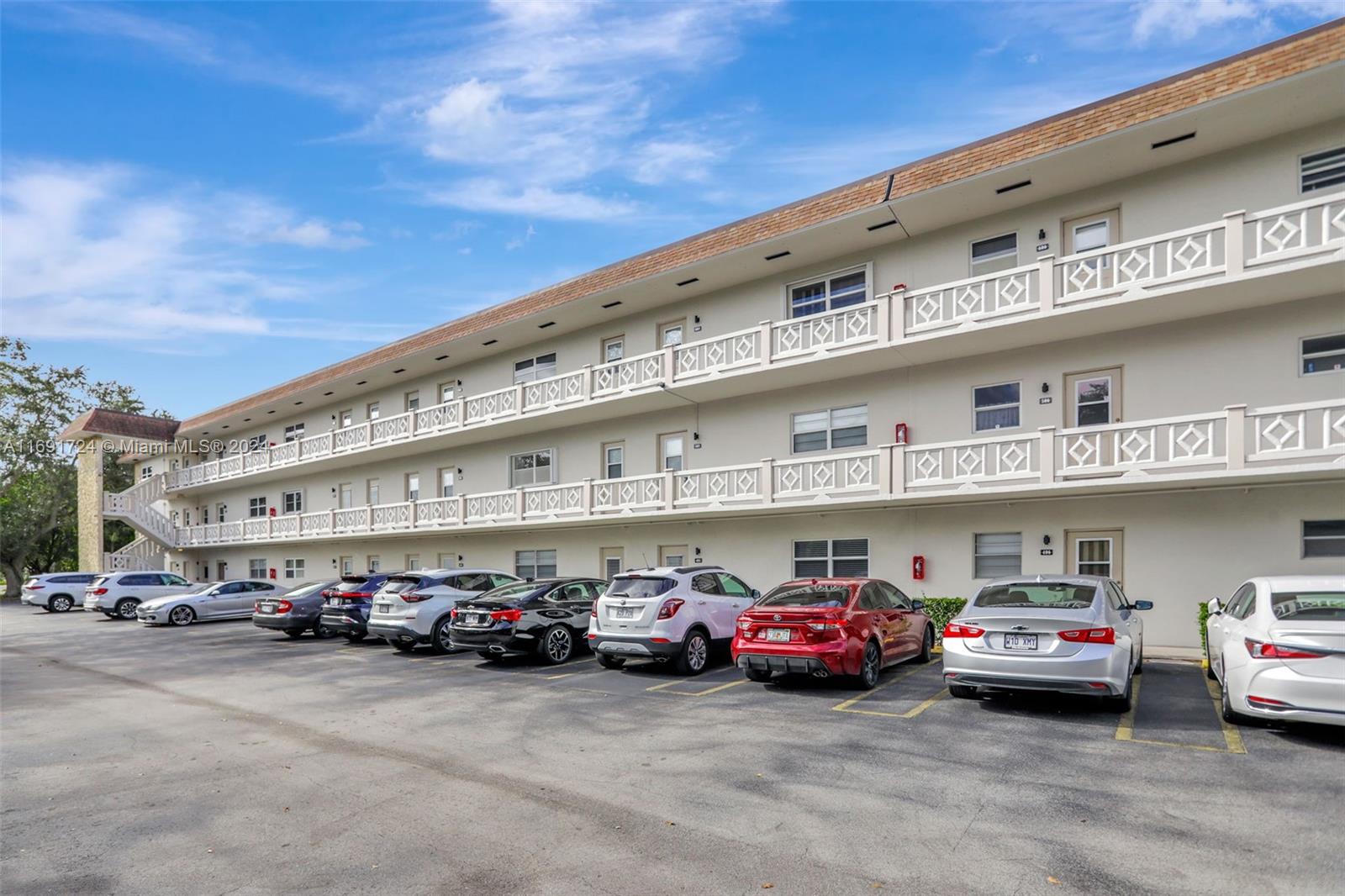 ROSE GARDENS CONDO - Residential