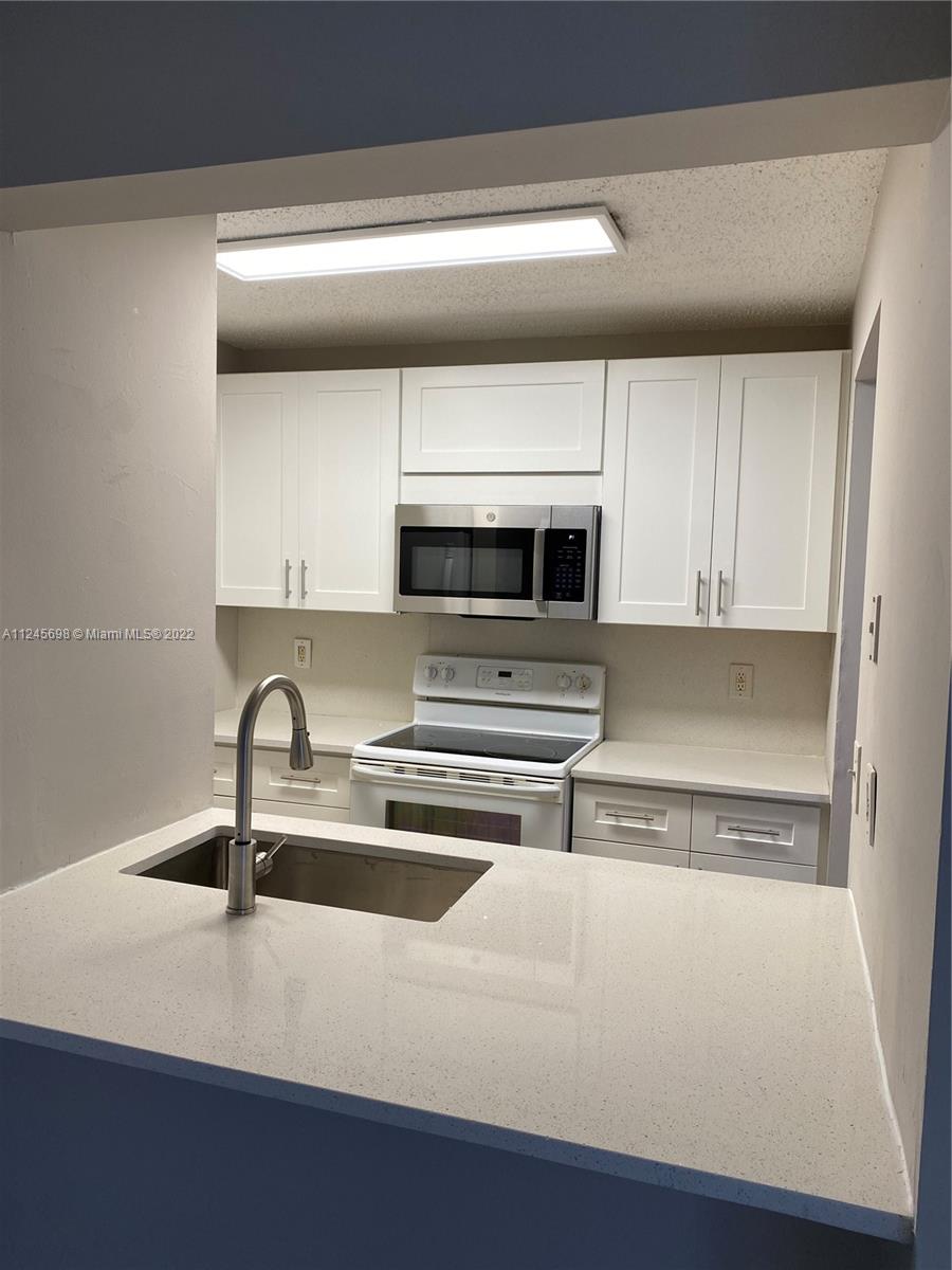 MEADOWS ON THE GREEN COND - Residential Lease