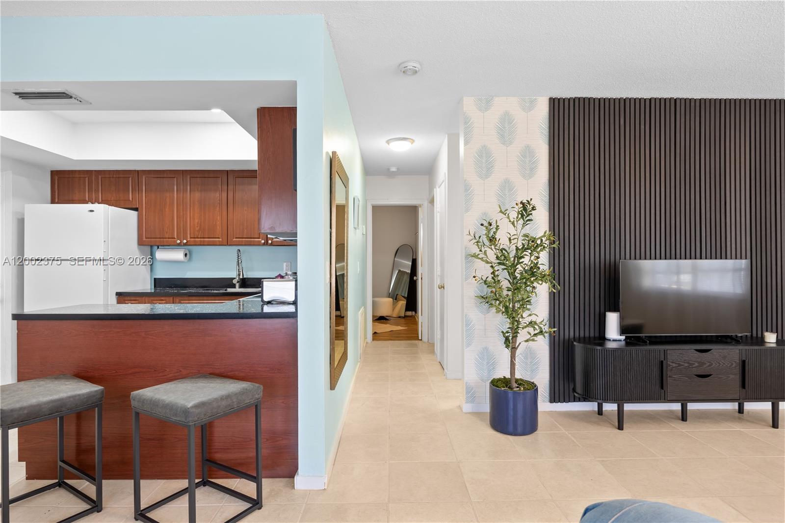 OCEAN DRIVE ESTATES - Residential Income