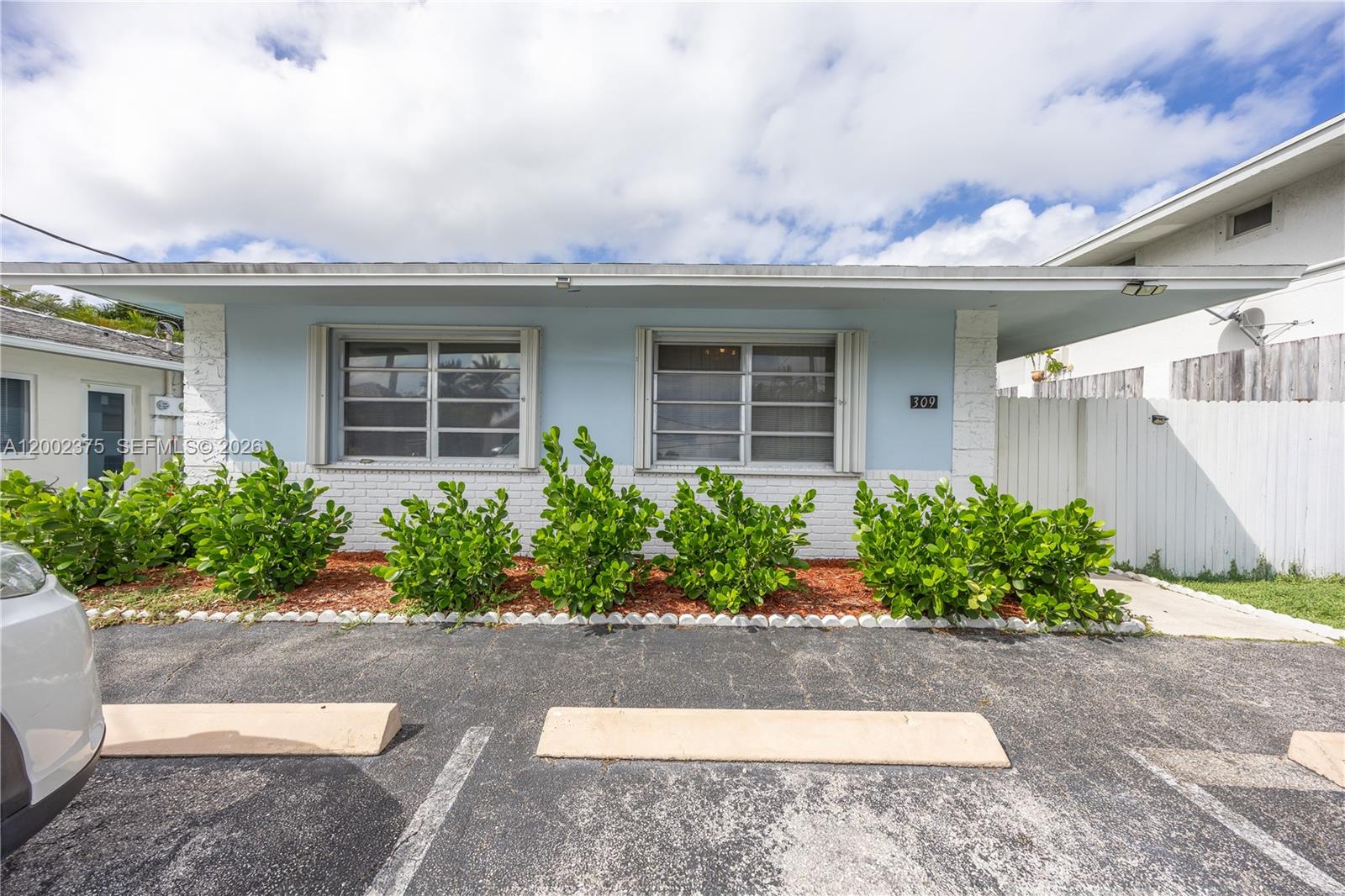 OCEAN DRIVE ESTATES - Residential Income