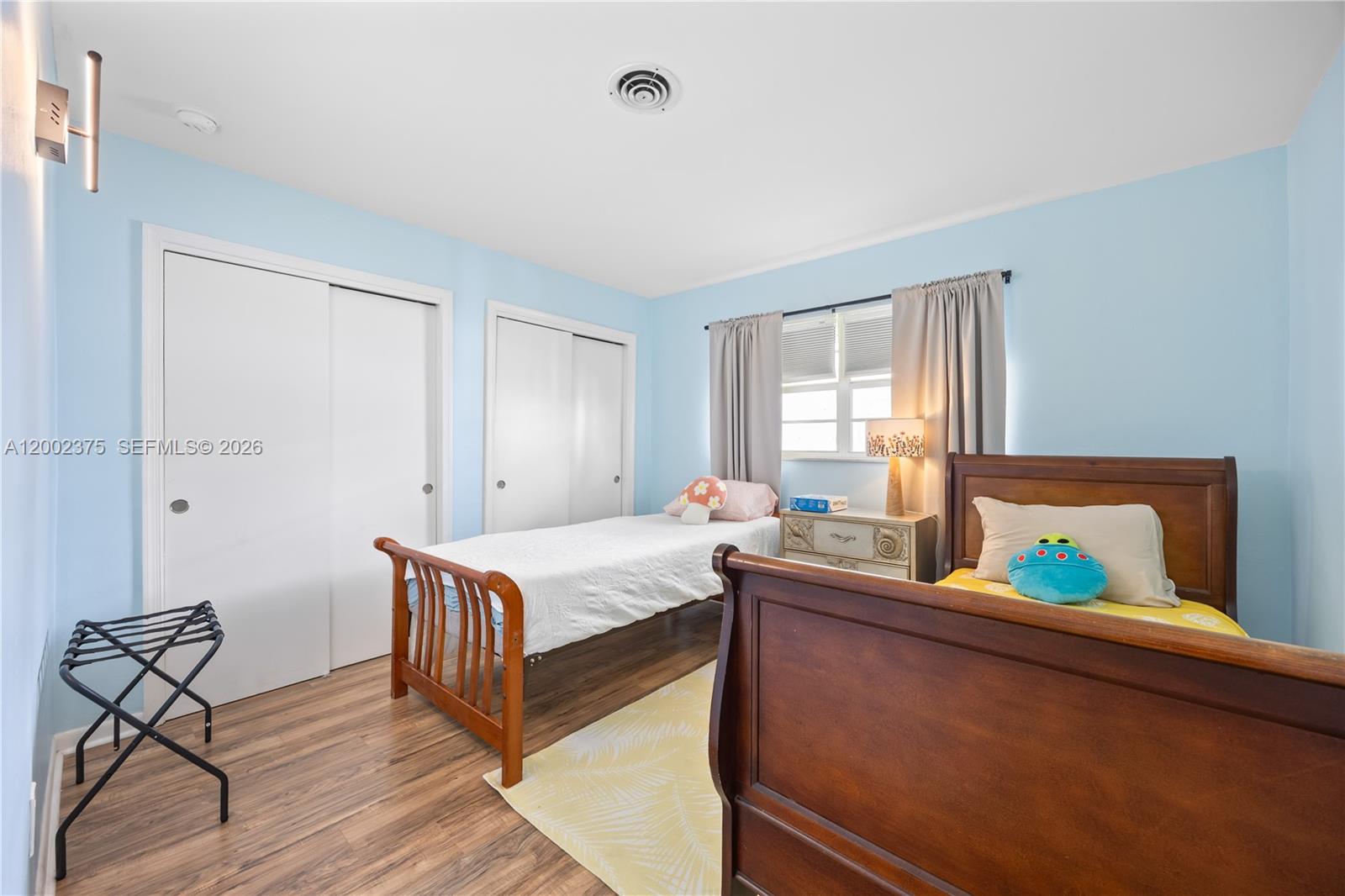 OCEAN DRIVE ESTATES - Residential Income