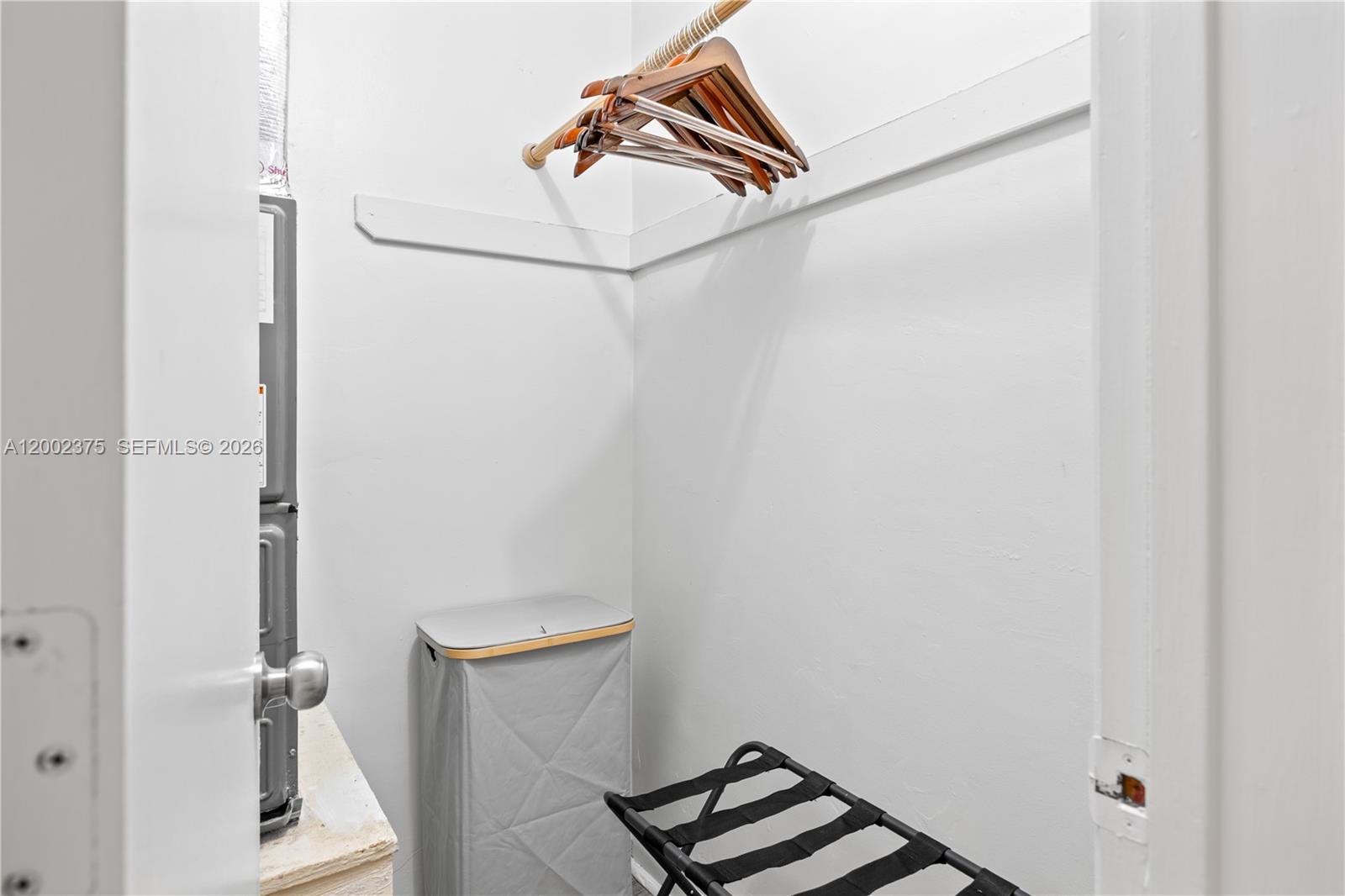 OCEAN DRIVE ESTATES - Residential Income